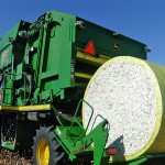 JD 7760 Cotton Picker